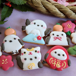 再販『Creema限定新作』『お正月ギフト2025』シマエナガのお正月アイシングクッキー缶※身体に優しいアイシング 2枚目の画像