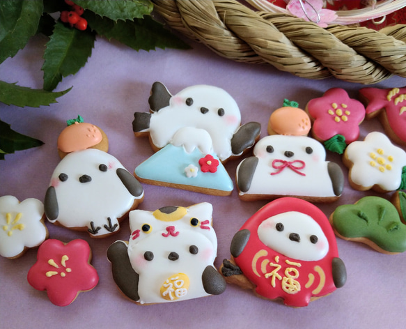 再販『Creema限定新作』『お正月ギフト2025』シマエナガのお正月アイシングクッキー缶※身体に優しいアイシング 2枚目の画像