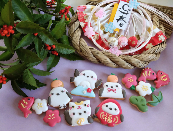 再販『Creema限定新作』『お正月ギフト2025』シマエナガのお正月アイシングクッキー缶※身体に優しいアイシング 3枚目の画像