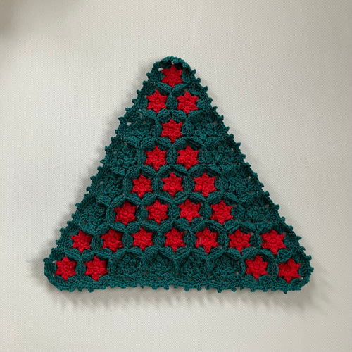 おばあちゃん手編み♥️ほぼ長方形(^.^)マルチカバー マルチマット