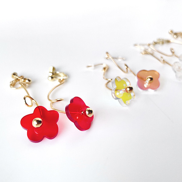 PRISM ohanaイヤーアクセ　レッド