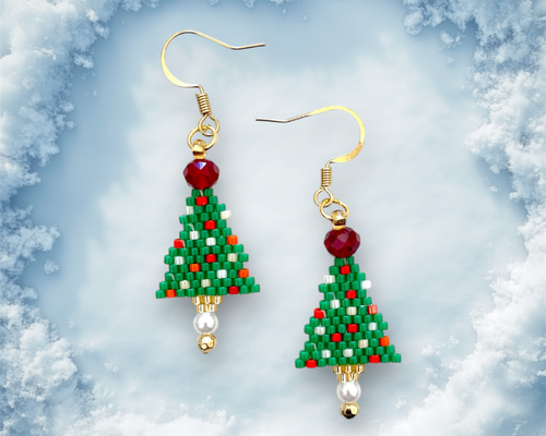 Xmasツリーピアス デリカビーズ織り クリスマスアクセサリー ピアス