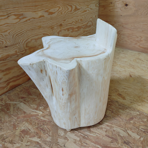 限定価格』四国霊峰石鎚山産②大型天然ひのき切り株テーブルベンチ