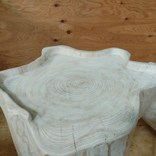 四国霊峰石鎚山産②天然無垢 ひのき 切り株テーブル &椅子&ベンチ3点