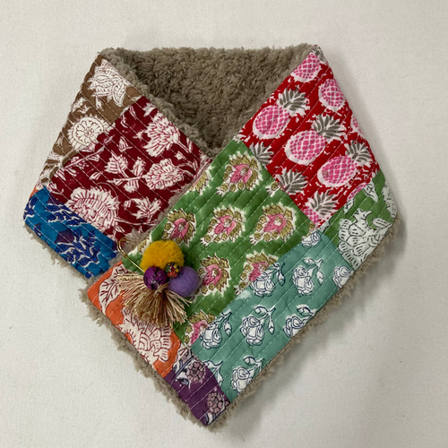 美品✨ブリジットシン ブロックプリント マフラー キルティング 美品✨ブリジットシン ブロックプリント マフラー キルティング