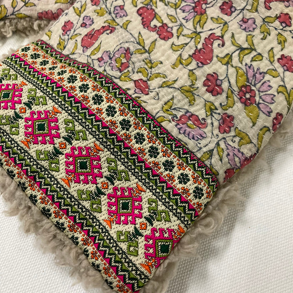 ミニマフラー グドゥリ+インド刺繍リボンｘボア 　飾りピン付き 11枚目の画像