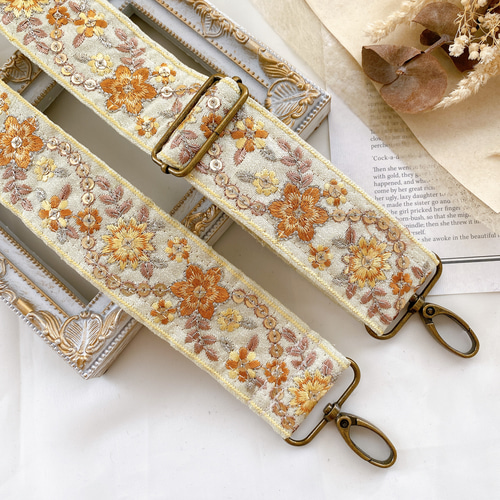 インド刺繍リボン】ショルダーストラップ スマホショルダー