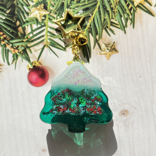 レジン シャカシャカ キーホルダー クリスマスツリー サンタ