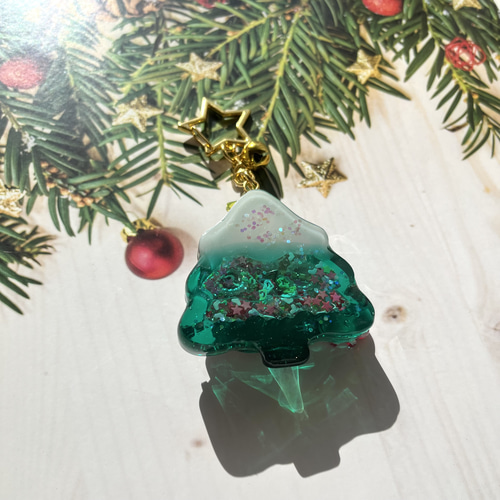 レジン シャカシャカ キーホルダー クリスマスツリー サンタ トナカイ