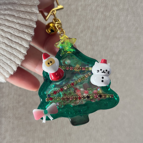 レジン シャカシャカ キーホルダー クリスマスツリー サンタ ねこ