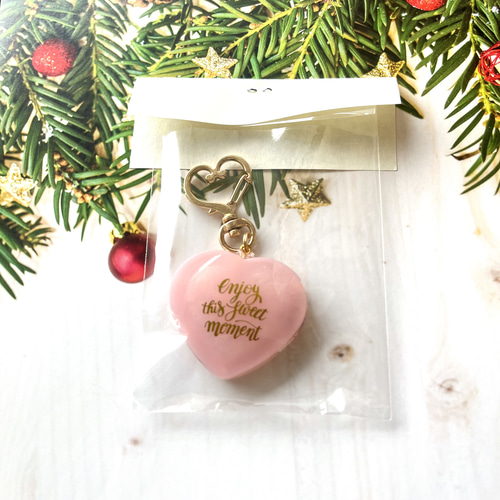 蓄光クリスマスツリーシェイカーキーホルダー　レジン　シャカシャカ　チャーム付き 蓄光クリスマスツリーシェイカーキーホルダー レジン