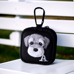 ブラウントイプードル刺繍 A5サイズブックカバー（縦書き右開き用