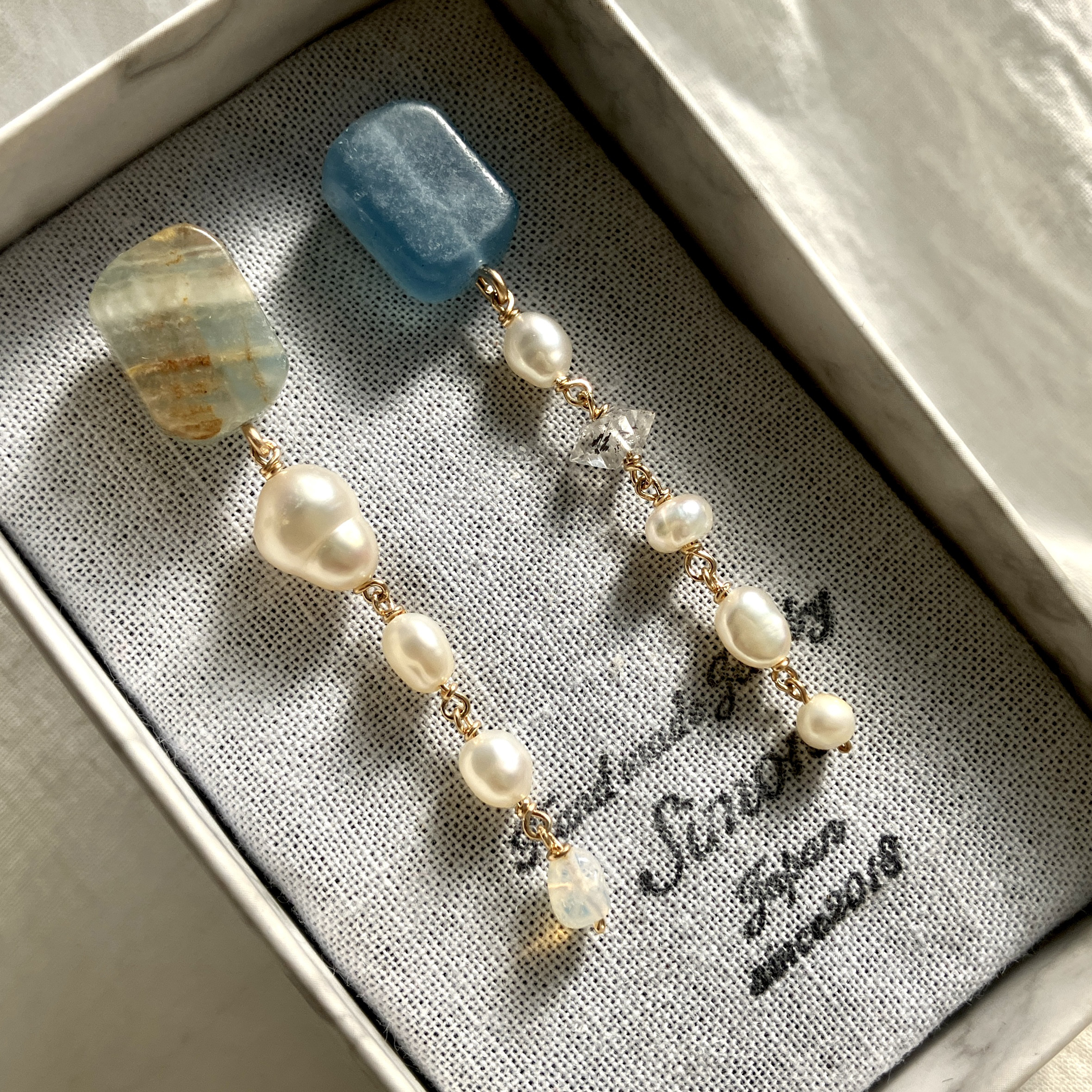 Floating clouds　浮雲　K１４gfスタッドピアス　１点もの