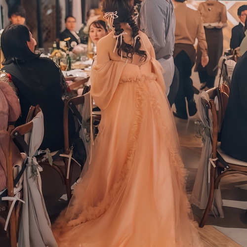 実例写真！パーティードレス 姫袖 ベアトップ 薄桃色 花嫁 拳式 二次会  