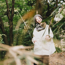 簡単にオシャレしたい！ 二重巻き メルトン フリース リバーシブル スヌード リネン ボタニカル グレー 14枚目の画像