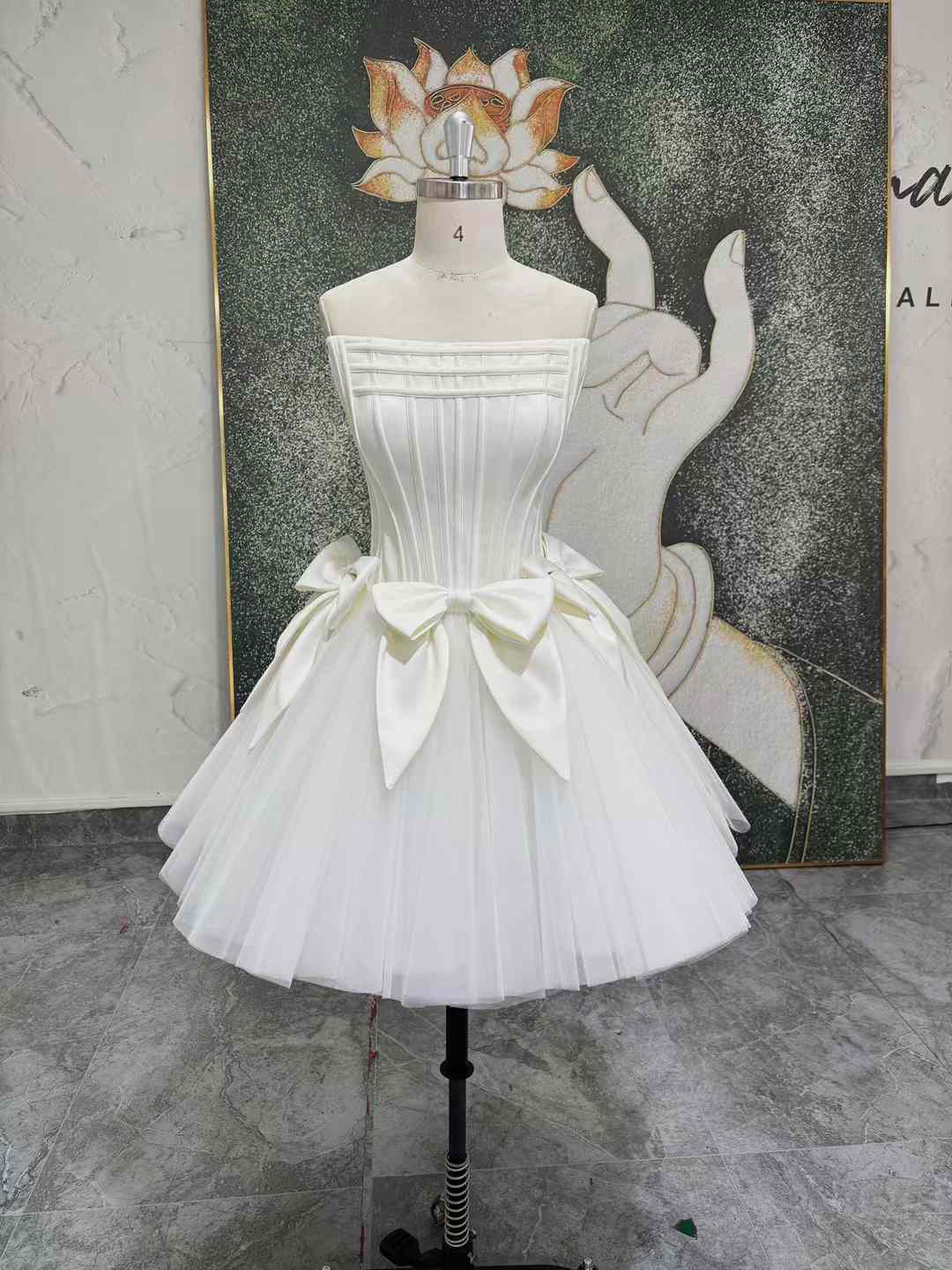 高品質保証！可愛いリボン　フレアスカート　ボリューム　お色直し　サイズオーダー可能　チューブトップ　編み上げ　大人気