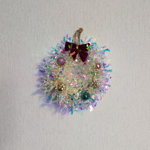 クリスマスリース　ブランド　一点物 ❤キラキラモールとワインカラーのリボンをつけたかわいいミニサイズの