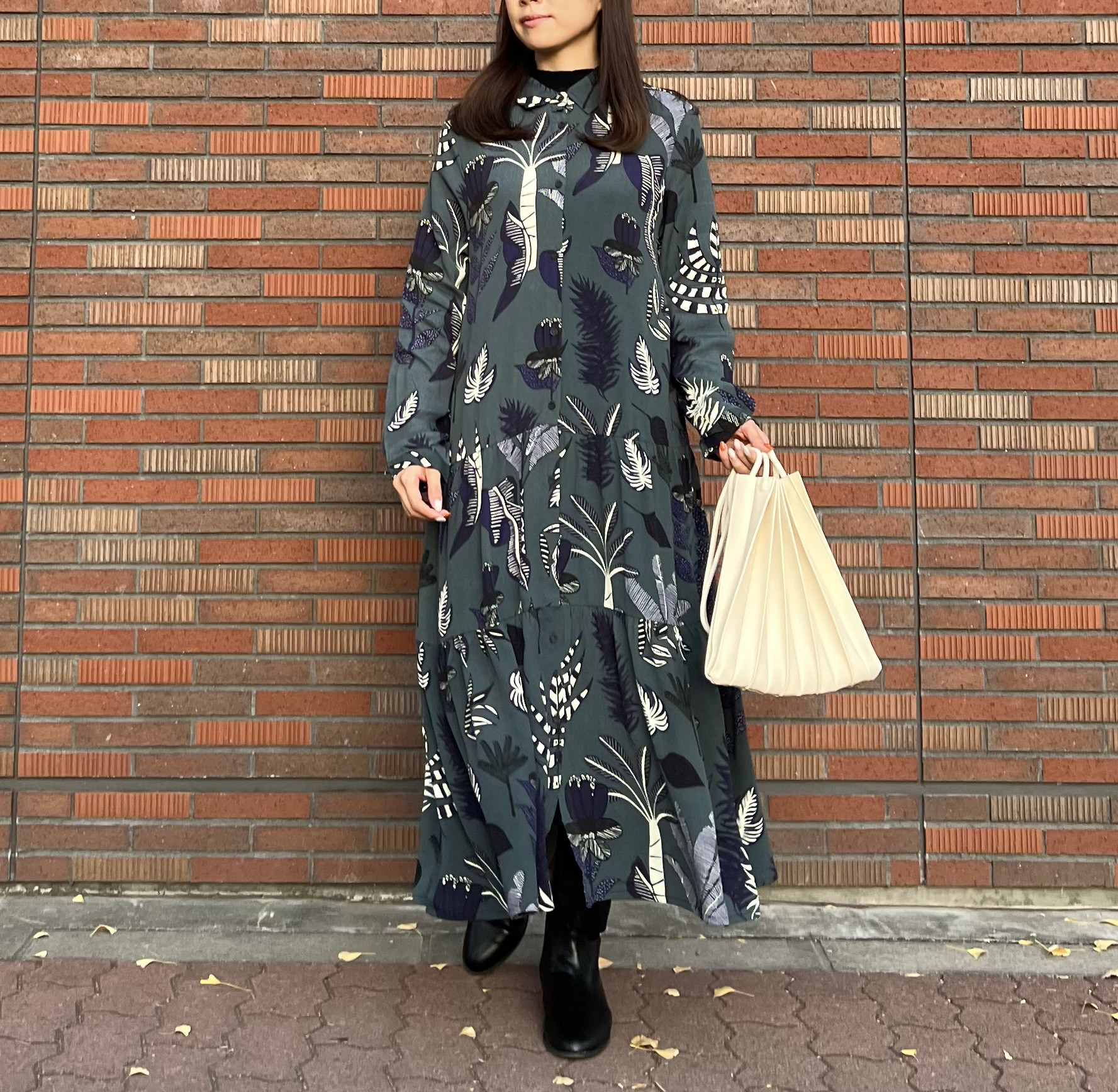 【新送0】ノルディック柄ワンピース　北欧なボタニカル柄のロングワンピ【ノルディックワンピ】