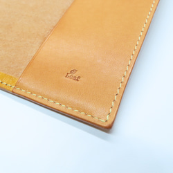 牛ヌメ革・ほぼ日weeks、weeks MEGA 用 手帳カバー （ケブラー糸ミシン縫製） 10枚目の画像