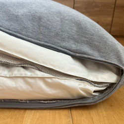 【ふとん屋さんが広げる輪】本物の羽毛を使ったなめらかクッション　ドーム型ダウンクッション　犬や猫に　ペットベッド 10枚目の画像
