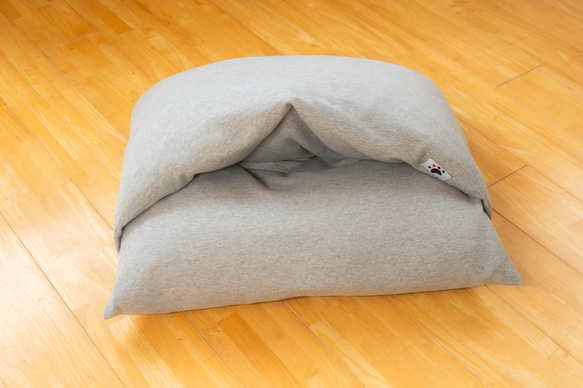 【ふとん屋さんが広げる輪】本物の羽毛を使ったなめらかクッション　ドーム型ダウンクッション　犬や猫に　ペットベッド 6枚目の画像