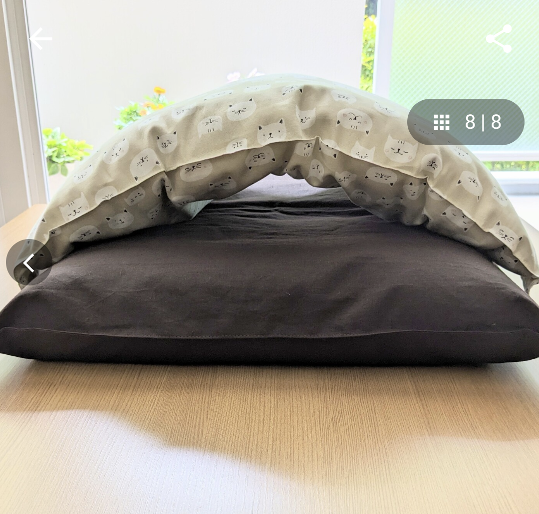 猫のトンネル布団　猫　ベッド