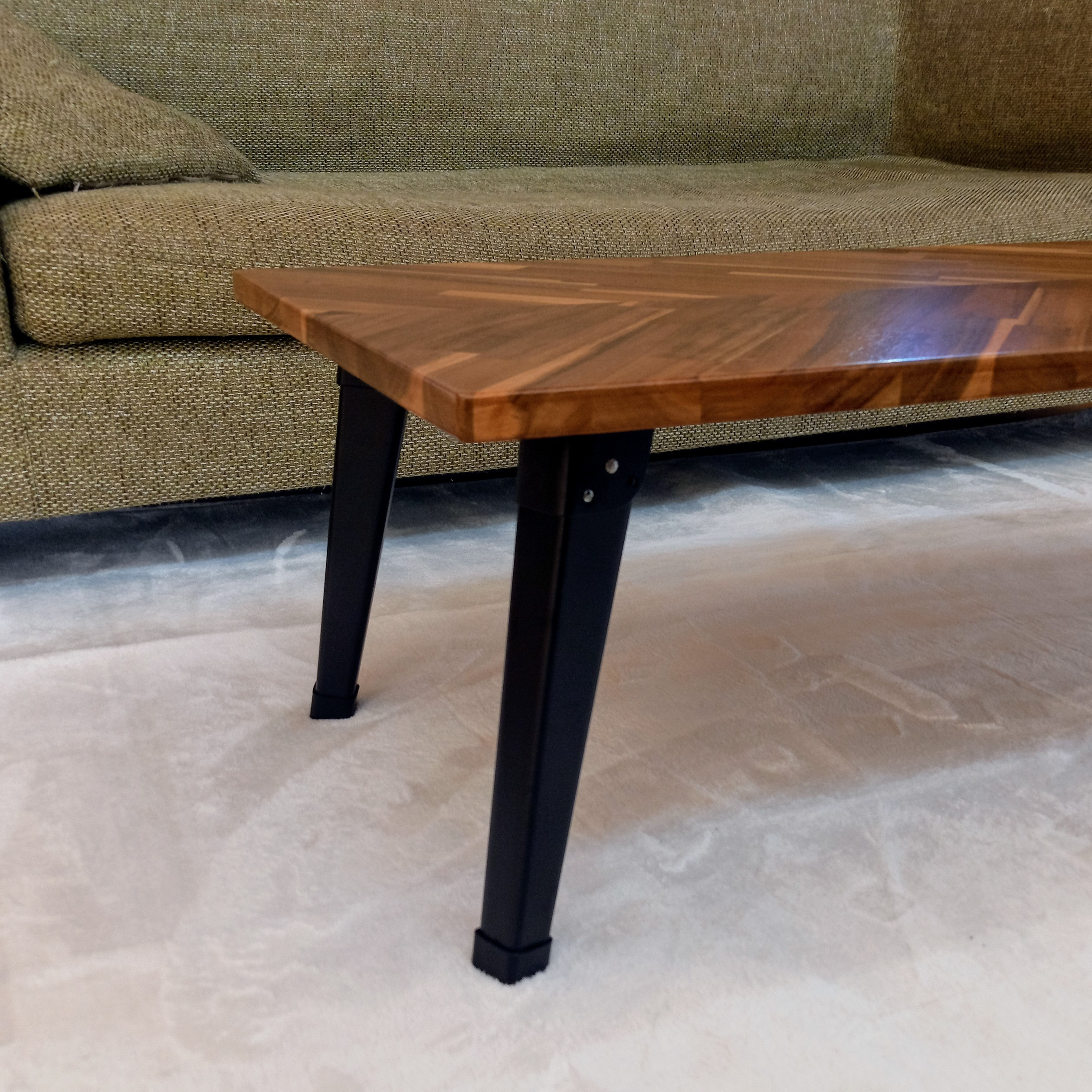 折りたたみテーブル《奥行60㎝》フレンチヘリンボーンテーブル 天然木材アカシア　アウトドア　デザインテーブル