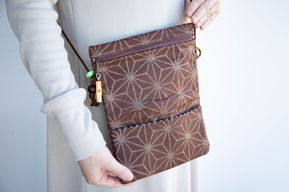 オーダー　Creema限定品　金彩工芸　千鳥格子　中色仕上げ　コットン赤色地製　「2WAY道中財布」 10枚目の画像