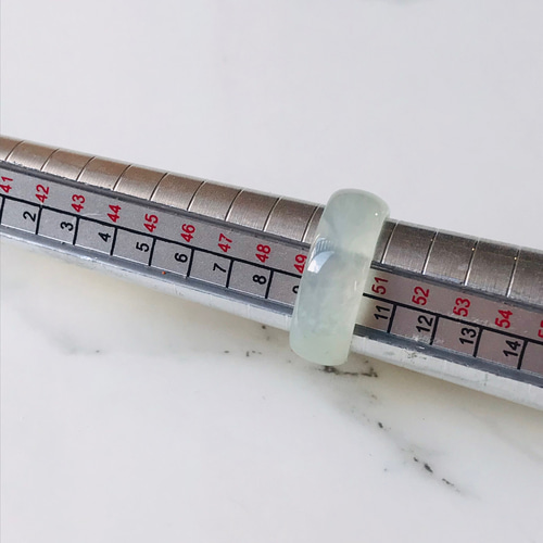 R300-0121］ ジェイド JADE ヒスイ 本翡翠 くりぬき リング 天然石