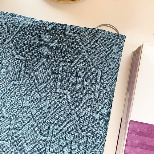 B6サイズ・四六判】グレイッシュブルー 菱華文様風着物生地 手帳カバー