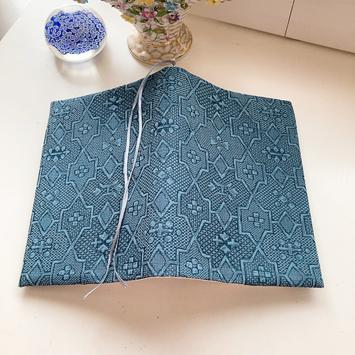 B6サイズ・四六判】グレイッシュブルー 菱華文様風着物生地 手帳カバー