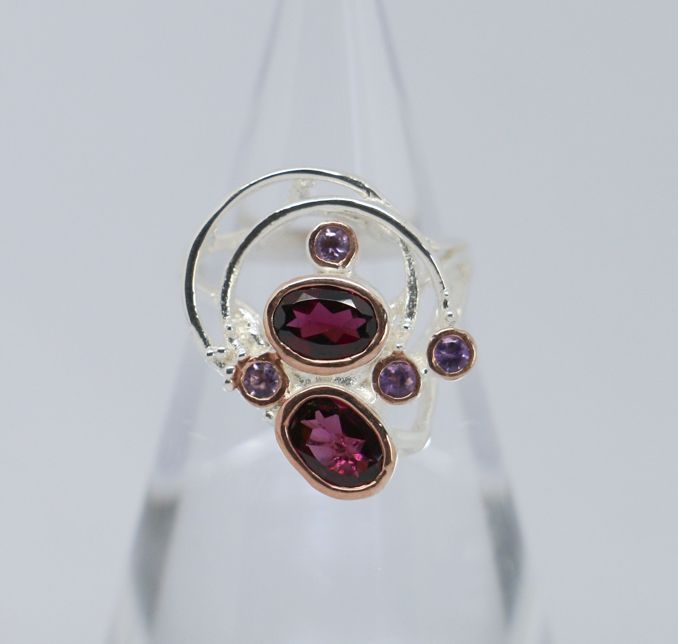 天然石　ガーネット・アメジスト　デザイン　リング　16号