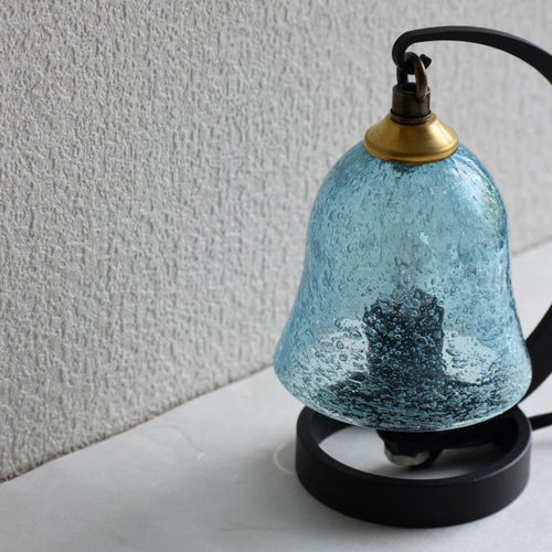 ◇送料無料◇吹きガラス卓上ランプ 鉄スタンド（ミニ）【うす泡 スカイ