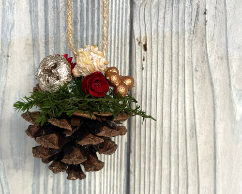 松ぼっくりオーナメント 小2つ その他インテリア雑貨 自然遊び工房iki