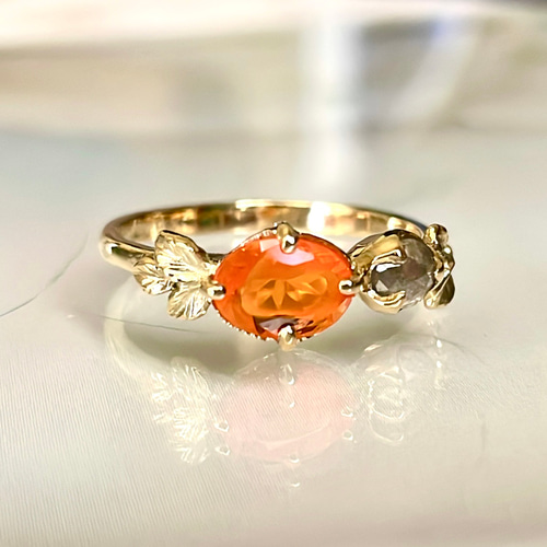 オレンジファイアオパールとローズカットダイヤの指輪(K18) 指輪 