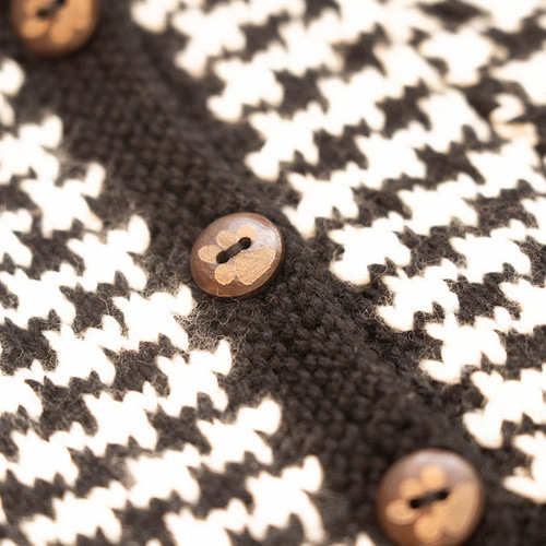 エミコウエサコ　黒　ブルゾン　40 M 犬刺繍 セーター レディース ☆犬服♪千鳥格子柄 前開きジャケット黒 ウール100％手編み