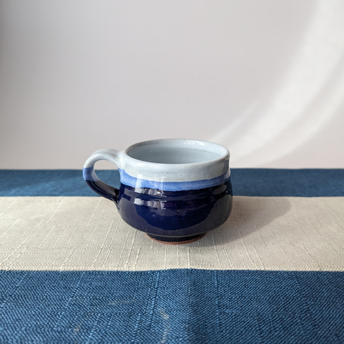 多色装飾の陶器蓋付きカップ 瑠璃色のカップ＆ソーサー 【手仕事 民藝 和 陶器】 ティーカップ 酒津