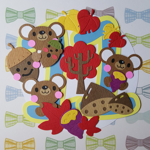 1点限り。春夏秋冬。季節。1月～12月。くま。アルバム。飾り。クラフトパンチ。 1点限り。春夏秋冬。季節。1月～12月。くま。アルバム。飾り