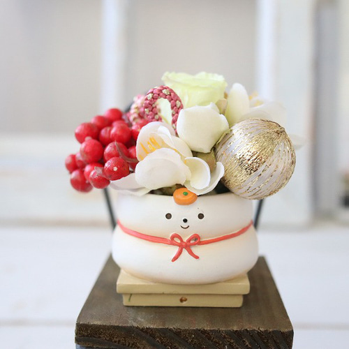 新春 お正月ミニアレンジメント 可愛すぎる 鏡餅 558 アートフラワー