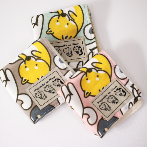 柴犬柄ガーゼタオルハンカチ 黒柴犬 白柴犬 ハンカチ・手ぬぐい まゆ