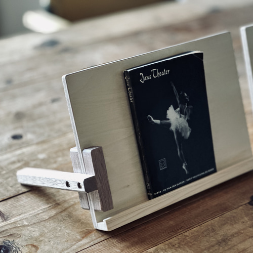 ディスプレイスタンド◇木製◇ディスプレイ◇スマホスタンド