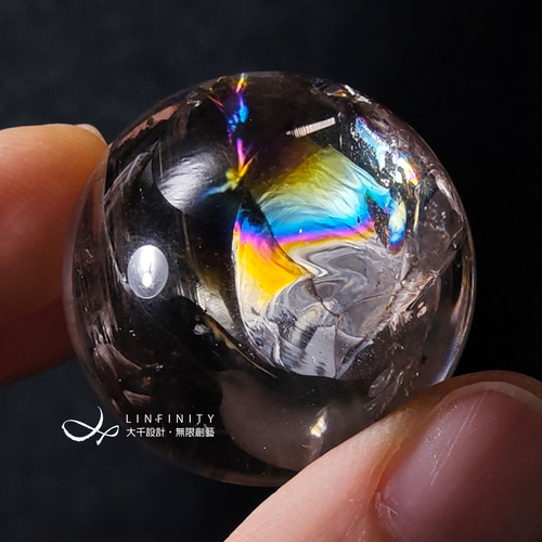 希少で最高級のレインボースモーキークォーツチャクラ願望成就水晶球