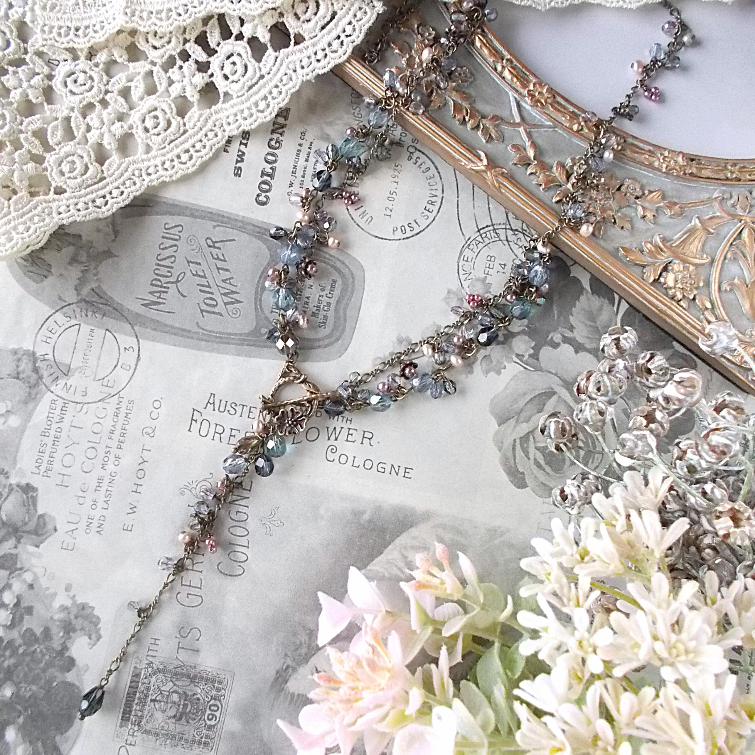 Winter blossom　ネックレス（セミロングYタイプ）