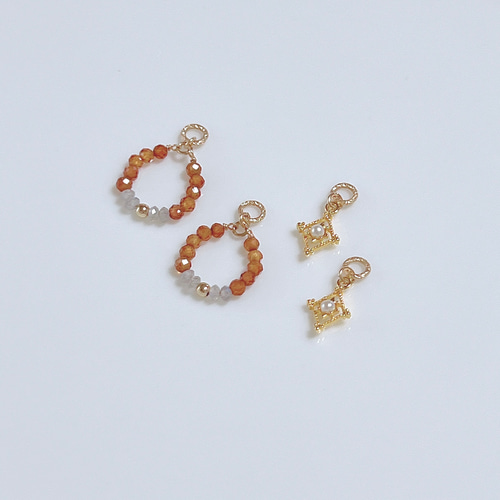 elle-】ヘソナイトガーネット ひし形チャーム 天然石 3WAY ピアス 