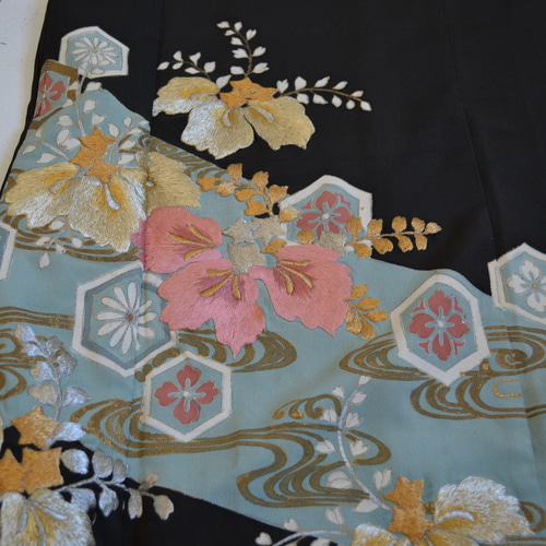 黒留袖リメイク ワンピース 流水文様,和柄 正絹 シルク Mサイズ 着物