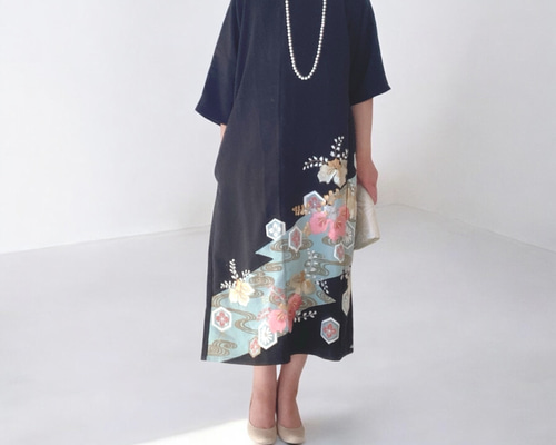 みみみ★留袖ワンピース　4L/120 正絹　Y作 みみみ様専用☆留袖ワンピース 4L/120 正絹 Y作 - メルカリ