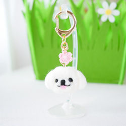 ペキニーズ犬とお花キーホルダー バッグにつけて一緒にお出かけ ギフト プレゼント ペキニーズグッズ 6枚目の画像