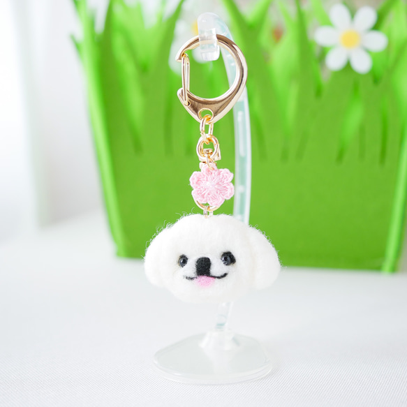 ペキニーズ犬とお花キーホルダー バッグにつけて一緒にお出かけ ギフト プレゼント ペキニーズグッズ 6枚目の画像