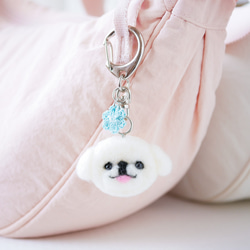 ペキニーズ犬とお花キーホルダー バッグにつけて一緒にお出かけ ギフト プレゼント ペキニーズグッズ 14枚目の画像
