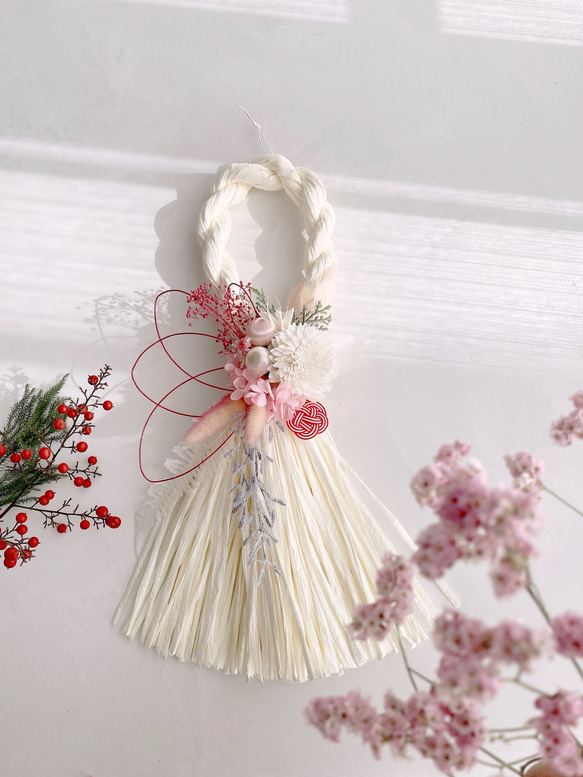 White and pink お正月飾り ひな祭り リース ホワイトタッセルしめ縄